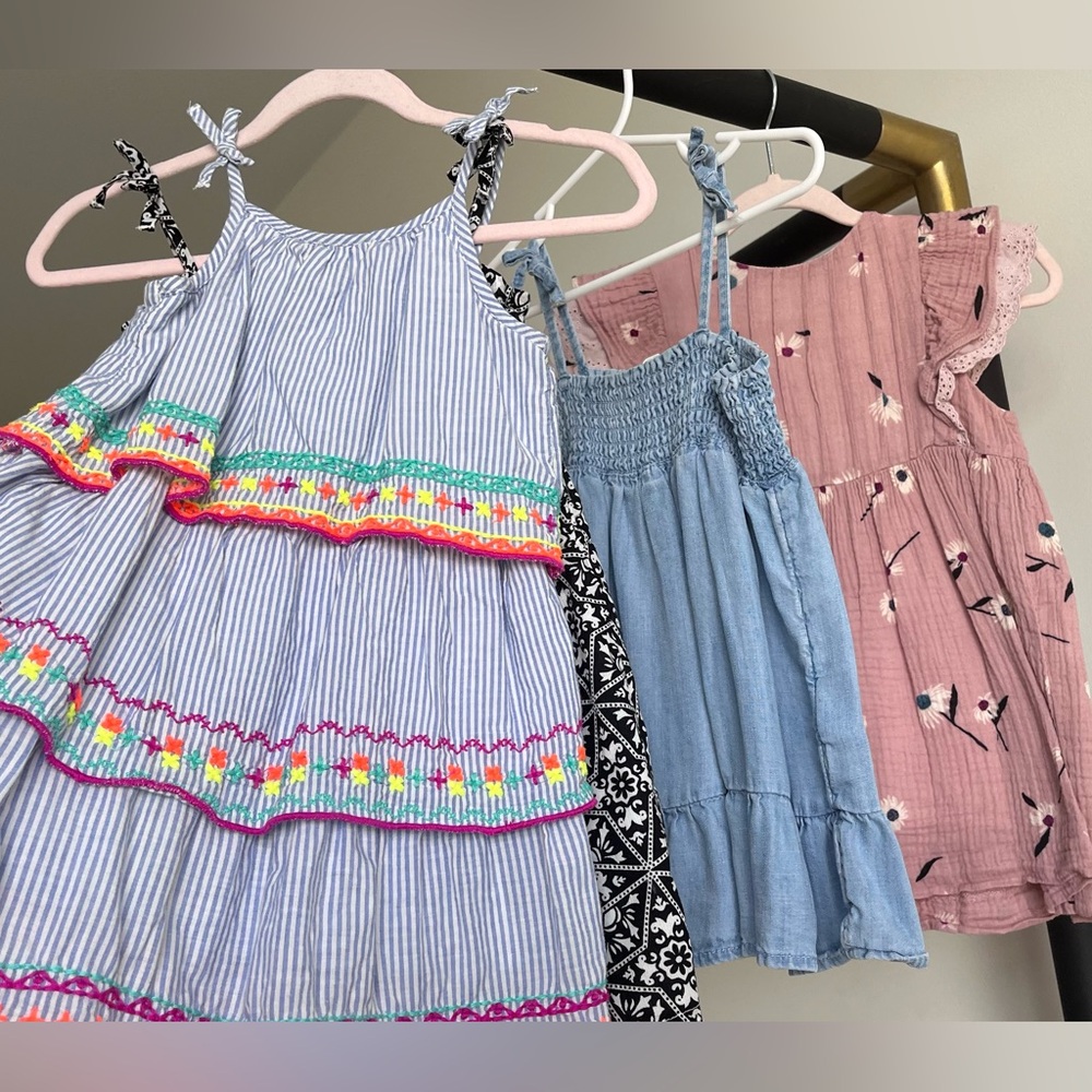 (4) Gap dresses💕